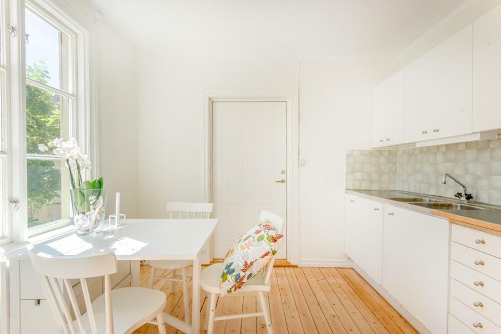 City Apartments In Jonkoping Exterior photo